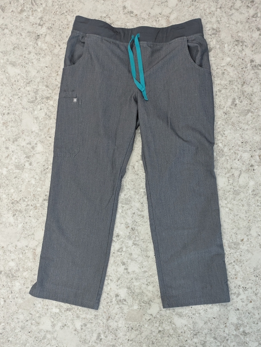 Figs Women's Size Large Straight Leg Scrub Pants in Charcoal Gray